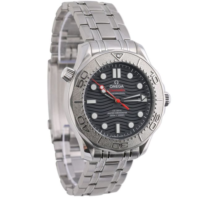 Omega Seamaster Diver 300m 210.30.42.20.01.002 Image 5